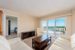 51 Island Way, Clearwater Beach, FL 33767 - Photo 14