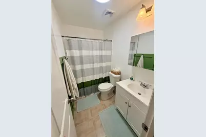 9402 N Semmes Street, Tampa, FL 33612 - Photo 14