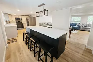 9218 Memorial Hwy, Tampa, FL 33615 - Photo 4