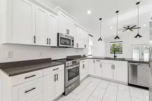 8704 N Otis Ave, Tampa, FL 33604 - Photo 2