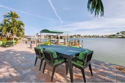 7974 9th Avenue S, Saint Petersburg, FL 33707 - Photo 46