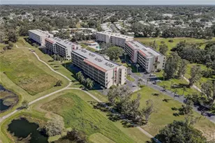 9450 Harbor Greens Way, Seminole, FL 33776 - Photo 38