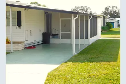 5421 Powhattan Street, Zephyrhills, FL 33542 - Photo 2