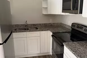 14618 N 43rd St, Tampa, FL 33613 - Photo 4