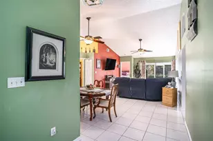 2070 Sarah Louise Dr, Brandon, FL 33510 - Photo 8