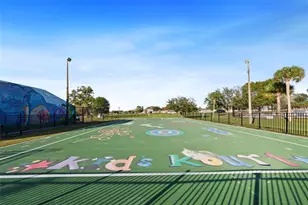 10703 Meadowglen Ln, Tampa, FL 33624 - Photo 48