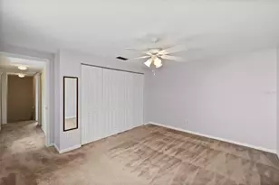 10703 Meadowglen Ln, Tampa, FL 33624 - Photo 34