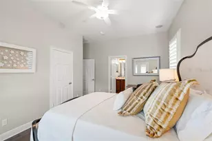 657 Saxony Blvd, Saint Petersburg, FL 33716 - Photo 52