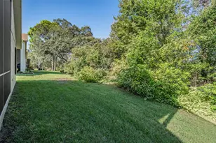 525 Bent Oak Ct, Spring Hill, FL 34609 - Photo 20