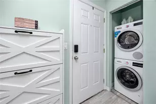 607 Haven Pl, Tarpon Springs, FL 34689 - Photo 12