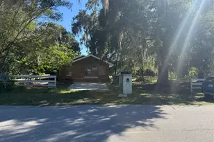 1307 NW 12th Ave, Ocala, FL 34475 - Photo 2