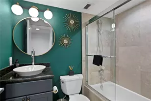 201 W Laurel St, Tampa, FL 33602 - Photo 38