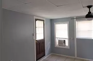 374 3rd St NW, Largo, FL 33770 - Photo 24