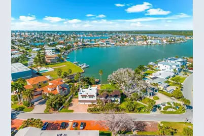 16895 1st Street E, North Redington Beach, FL 33708 - Photo 76