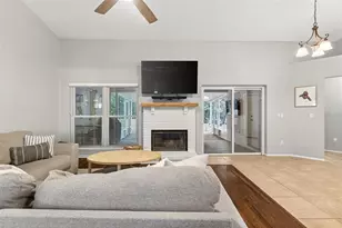 102 Vista Ave, Eustis, FL 32726 - Photo 8