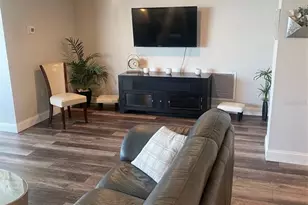 690 Island Way, Clearwater Beach, FL 33767 - Photo 6