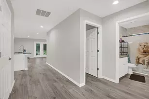 801 Osceola Ave, Wildwood, FL 34785 - Photo 2