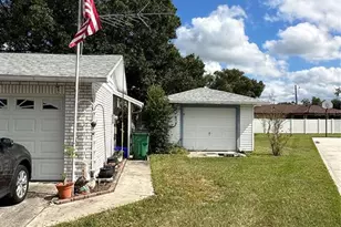 6130 17th St, Zephyrhills, FL 33542 - Photo 4