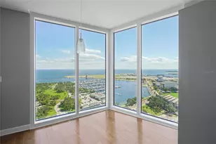 1 Beach Dr SE, Saint Petersburg, FL 33701 - Photo 14