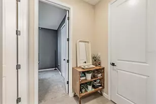 6276 Golden Bch Dr, Apollo Beach, FL 33572 - Photo 14