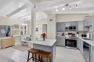 764 62nd Pl S, Saint Petersburg, FL 33705 - Photo 14
