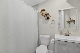 764 62nd Pl S, Saint Petersburg, FL 33705 - Photo 32