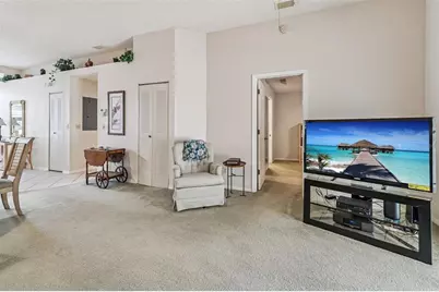 104 Knollpoint Drive #3, Sun City Center, FL 33573 - Photo 6