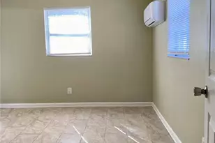 913 E 123rd Ave, Tampa, FL 33612 - Photo 24