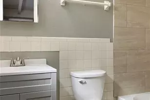 913 E 123rd Ave, Tampa, FL 33612 - Photo 18