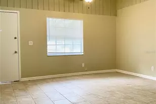 913 E 123rd Ave, Tampa, FL 33612 - Photo 22