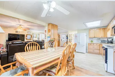 18675 US Highway 19 N #303, Clearwater, FL 33764 - Photo 20