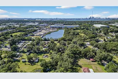 2014 S 58th St, Tampa, FL 33619 - Photo 56