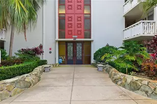 2630 Pearce Dr, Clearwater, FL 33764 - Photo 2