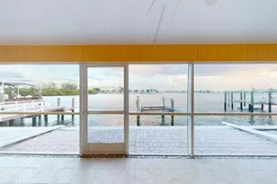 636 Boca Ciega Point Blvd S, Saint Petersburg, FL 33708 - Photo 76