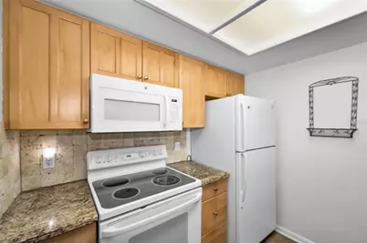 13612 S Village Drive #5307, Tampa, FL 33618 - Photo 12