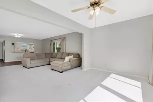 2417 Persian Dr, Clearwater, FL 33763 - Photo 12