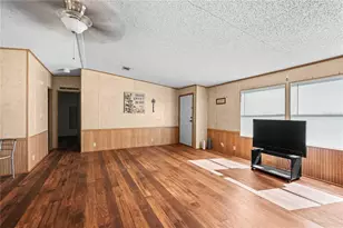 38609 Burger Ln, Dade City, FL 33523 - Photo 18