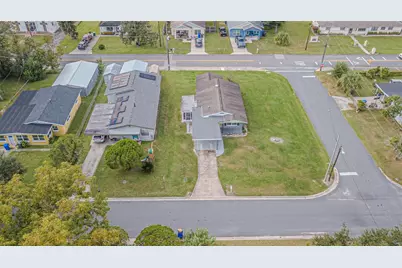 2020 Bassedena Circle W, Lakeland, FL 33805 - Photo 18