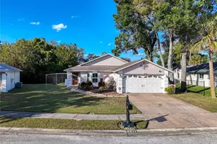 6811 Kingstree Ct, Port Richey, FL 34668 - Photo 4