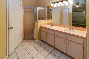 10417 Ashview Ln, Hudson, FL 34667 - Photo 14