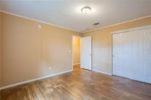 38616 Coleen Ave, Zephyrhills, FL 33540 - Photo 52