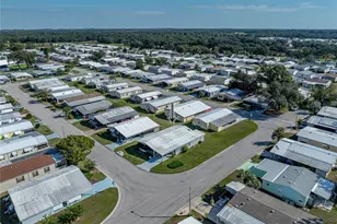 3822 Damian Dr, Zephyrhills, FL 33541 - Photo 2