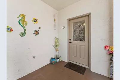8186 Terrace Garden Drive N #401, Saint Petersburg, FL 33709 - Photo 4