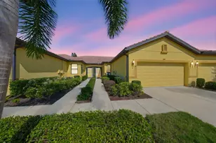 329 Bluewater Falls Ct, Apollo Beach, FL 33572 - Photo 4