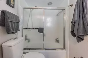 936 Highview Dr, Palm Harbor, FL 34683 - Photo 28