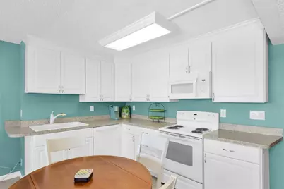 19450 Gulf Boulevard #603, Indian Shores, FL 33785 - Photo 12