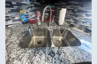 218 Dogwood Circle, Seminole, FL 33777 - Photo 8