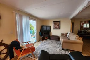 236 Carol Dr, Seminole, FL 33772 - Photo 8