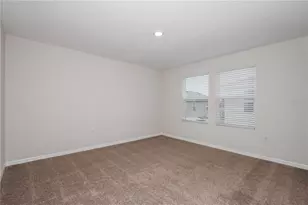 3726 King Hill Dr, Haines City, FL 33844 - Photo 12