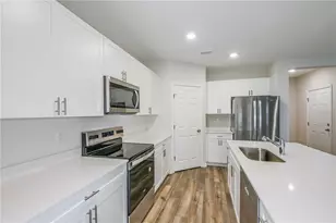 3726 King Hill Dr, Haines City, FL 33844 - Photo 4